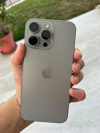 Iphone 15 pro max 256GB batteria 96%