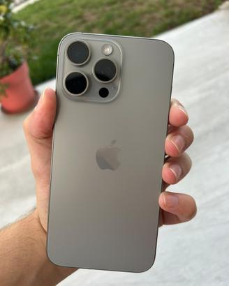 Iphone 15 pro max 256GB batteria 96%