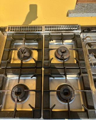 Cucina 4 fuochi