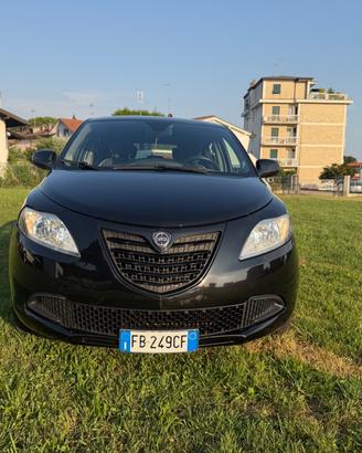 Lancia Ypsilon 1.2 69 CV 5 porte Elle