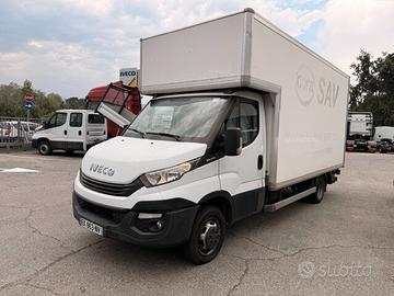 Iveco Daily 35C14 furgone con imperiale
