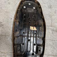 Fondo sella honda four 500 K0