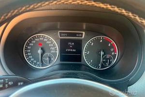 Mercedes Classe B 180