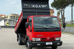 Nissan Cabstar 120 ribaltabile trilaterale