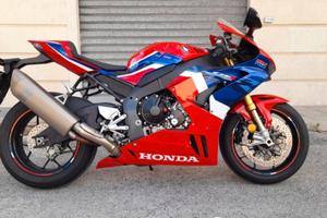 HONDA FIREBLADE  CBR RR 1000 R SP