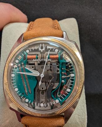 bulova accutron 214