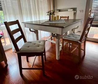 Tre sedie ikea