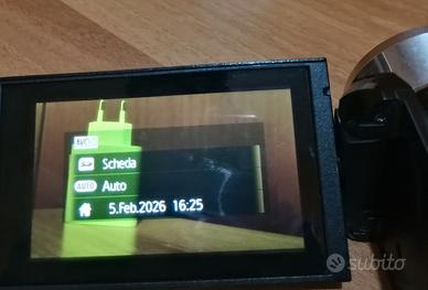 Videocamera DV Canon Legria hf R306 - danneggiata