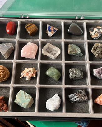 Collezzione minerali e gemme da tutto il mondo