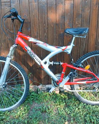 Bicicletta MTB con ruote 26"