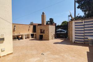 Ammobiliato a Bonagia