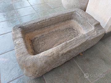 Vaso/lavabo in pietra