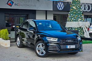 Audi Q5 55 TFSI e quattro S tronic line plus