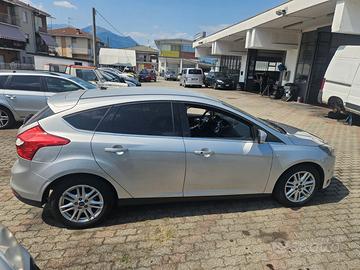 Ford Focus 1.6 Benzina/GPL