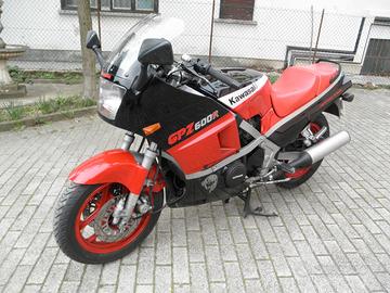 Kawasaki GPZ 600 - 1985