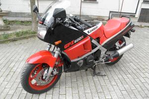 Kawasaki GPZ 600 - 1985
