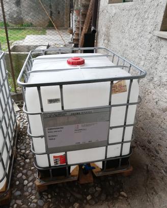 Serbatoio contenitore acqua