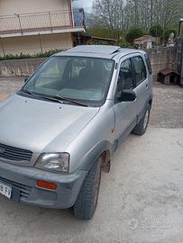 Daihatsu Terios con impianto a metano e gancio tra