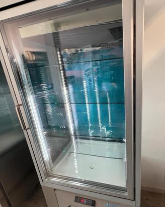 Vetrina refrigerata a 4 lati vetro longoni