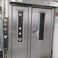 Forno a carrello rotante