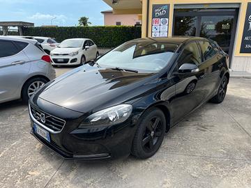 Volvo V40 D2 1.6 Summum N1