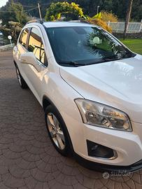 Suv conpatto
