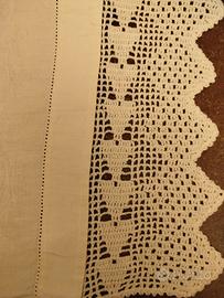 parure asciugamani puro lino bordati uncinetto