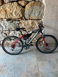 Lee Cougan Hurricane MTB