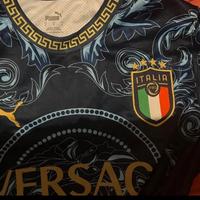 Maglietta italia versace