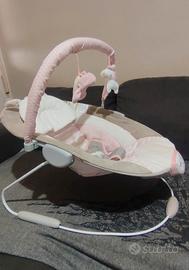 sdraietta neonata con vibrazione e musica