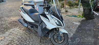 Kymco 300i 2016 – Cinghia e revisione appena fatte
