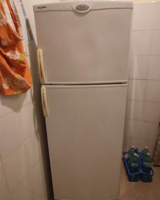 Frigo e piccolo freezer Whirlpool