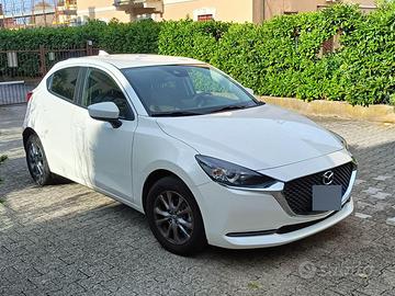 Mazda 2, POCHISSIMI KM e interni come nuovi!
