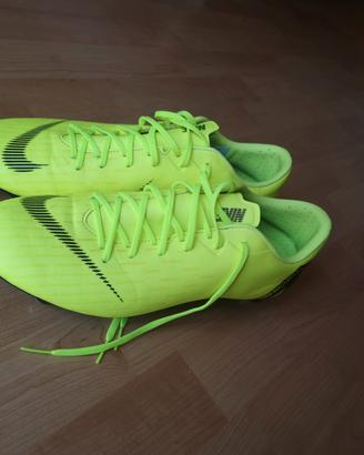 scarpette da calcio  nike mercurial taglia 43