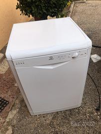 Lavastoviglie indesit