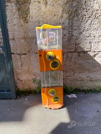 Distributore palline