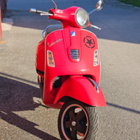 Vespa gts 300 rosso dragon 894