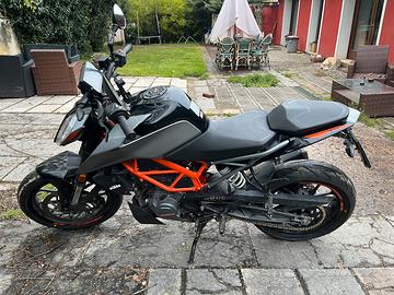 Ktm duke 125 2022