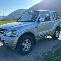Mitsubishi Pajero 3.2D SUPER CONDIZIONI PARI AL NU