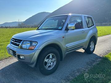 Mitsubishi Pajero 3.2D SUPER CONDIZIONI PARI AL NU