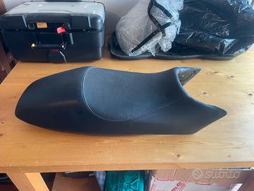 Sella per ducati monster 2001