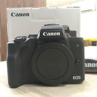 Canon EOS m50 + Ef 18-80mm + accessori