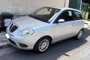 Lancia Ypsilon 1.2 Argento