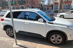 Vitara 1600 ddis 4Wd uniprop