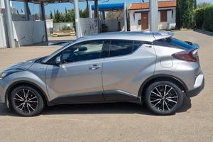 Toyota C-HR 1.8 Hybrid Lounge 2WD MY18 + DashCam