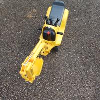 Escavatore per bimbi operatore