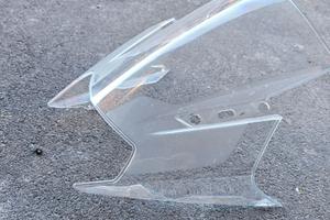 Parabrezza per KTM 390 RC mai usato