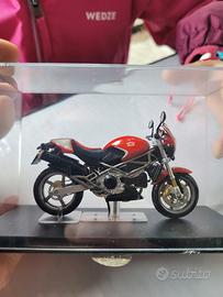 Ducati monster s4 fogarty 2002