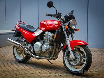 Triumph Trident 750