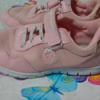 Scarpe ragazza solo soprani numero 35.